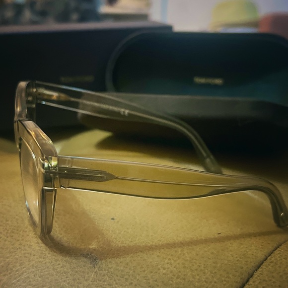 Tom Ford Sunglasses - Picture 3 of 6